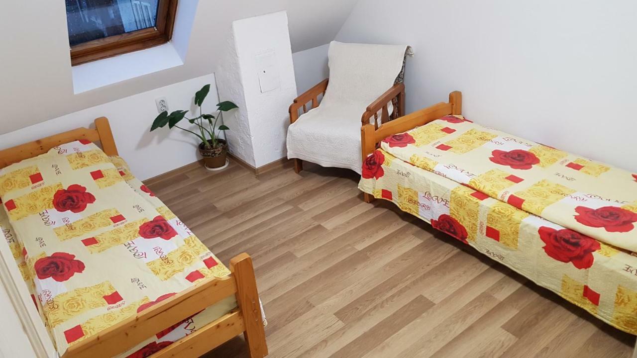 Ferienwohnung Rita Vendeghaz Ciumani Exterior foto
